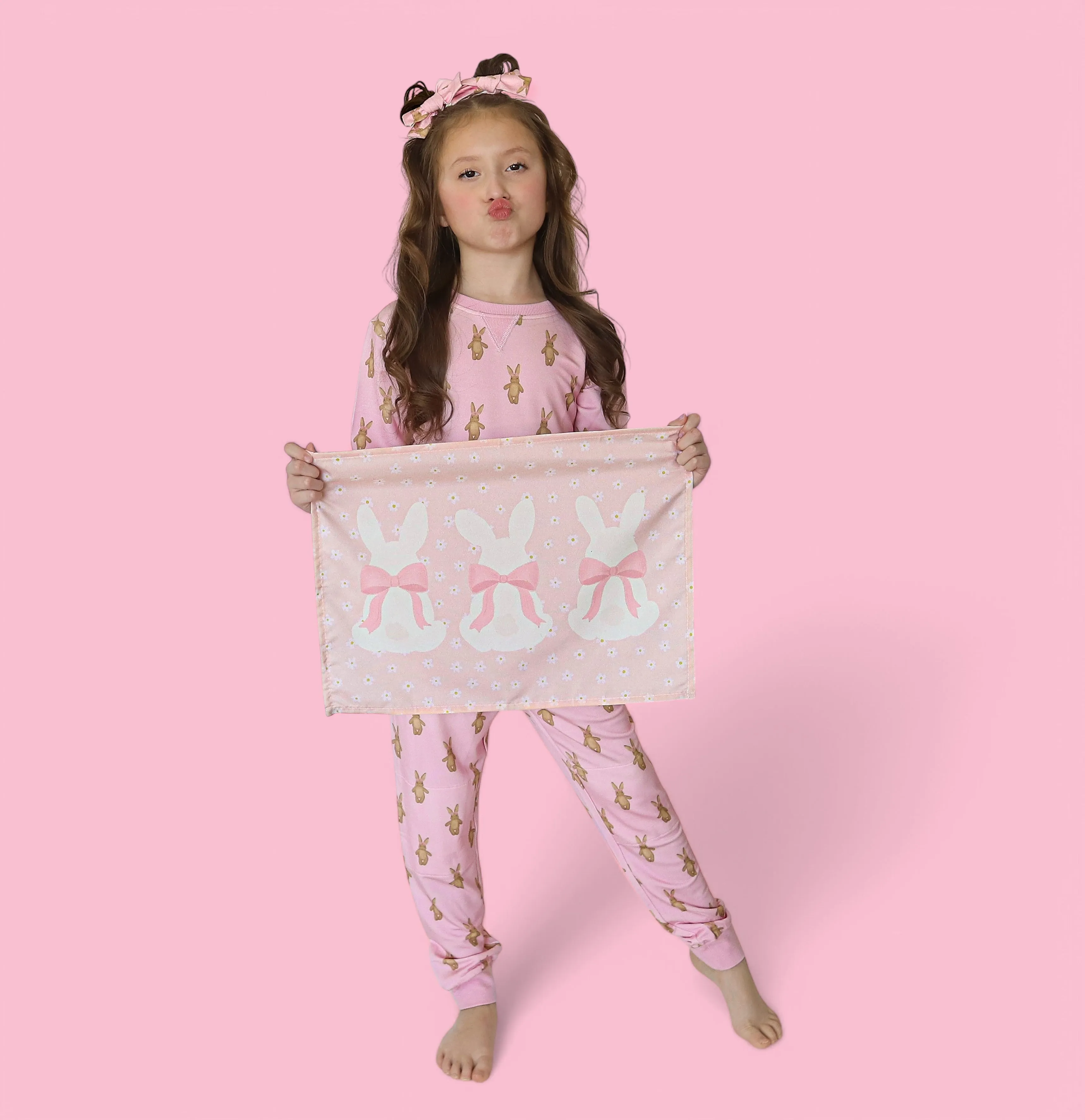 BLUSHIN' BUNNIES DREAM JOGGER