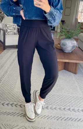Lainey Joggers // Black