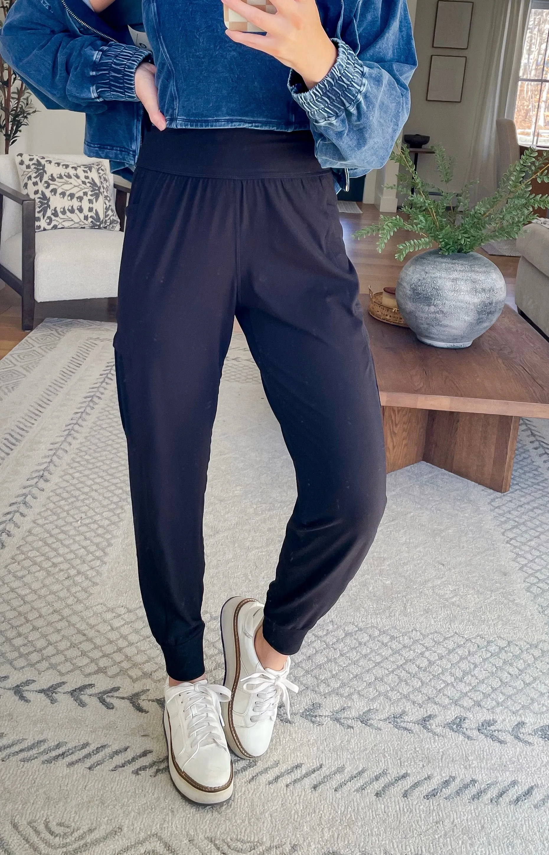 Lainey Joggers // Black