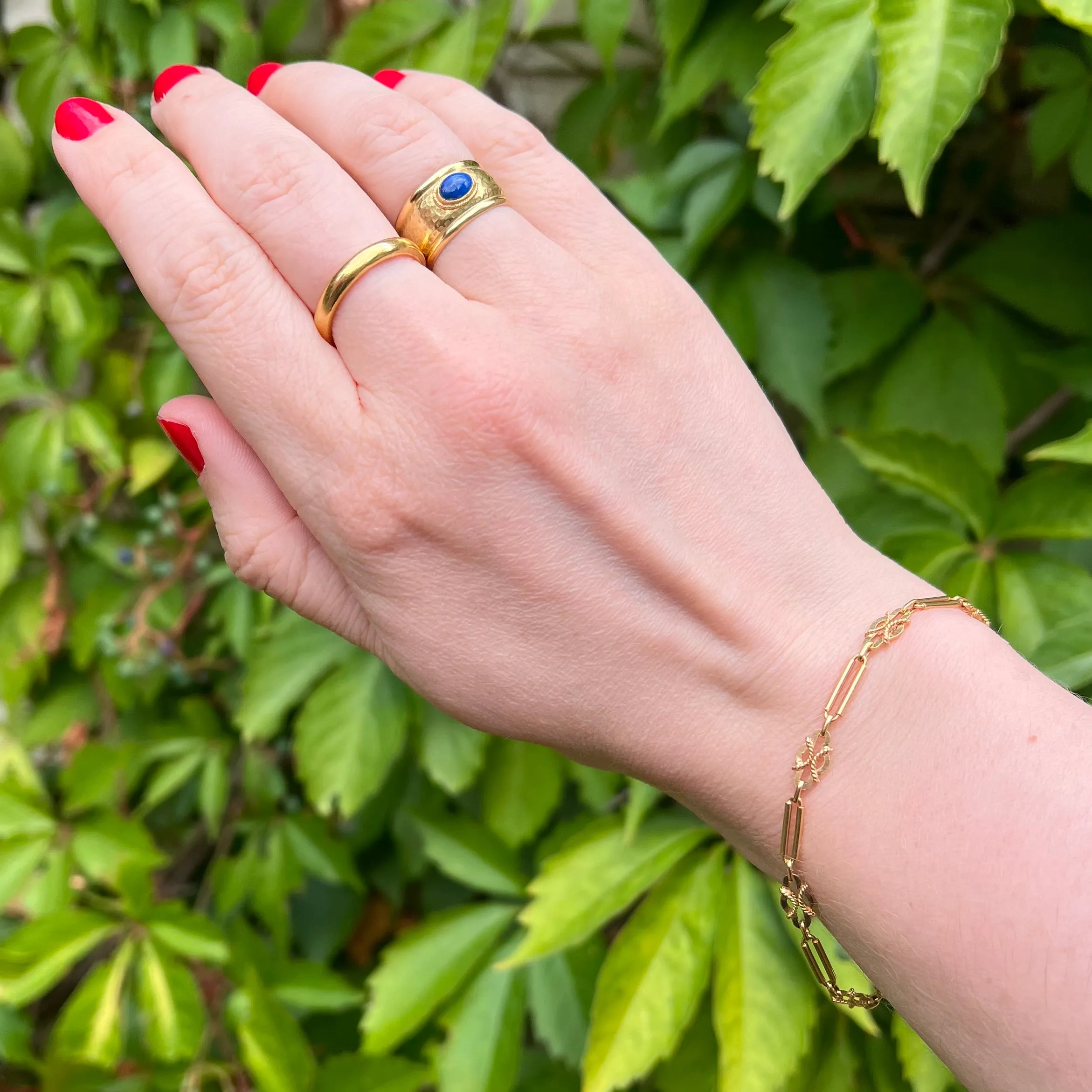 Vintage Portuguese 19k Gold Hammered Lapis Ring