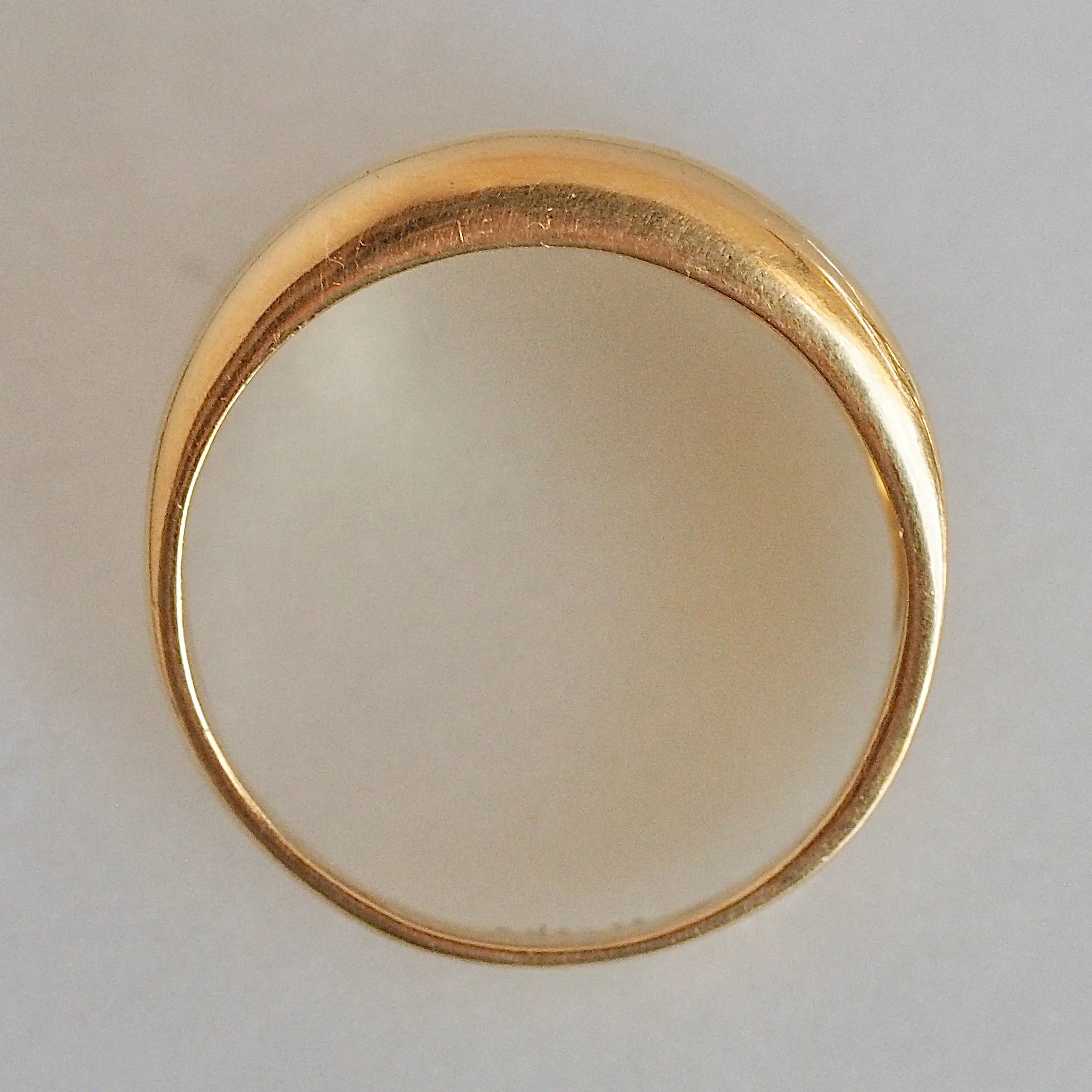 Vintage Portuguese 19k Gold Modernist Melty Band