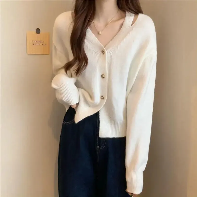 Wenkouban-Christmas Thanksgiving outfits_New V-Neck Button Red Knit Tops Stylish Knitwear Christmas Sweater